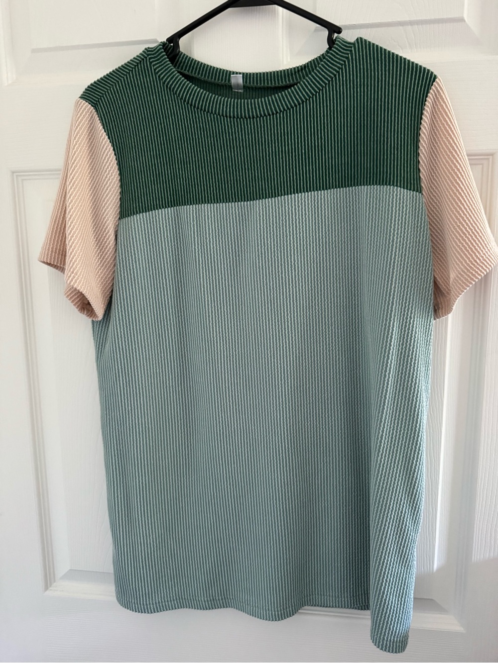 Colorblock Short Sleeve Knit Top - Green, Sage & Blush
